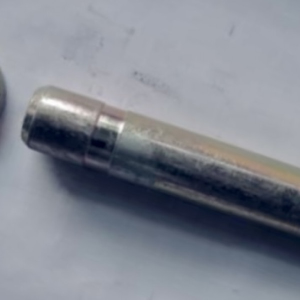 Палец 61E7-0105PIN