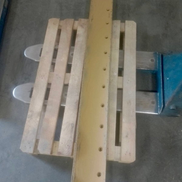 Нож средний XCMG GR 1805