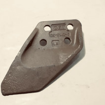Бокорез ковша 096-4747/48